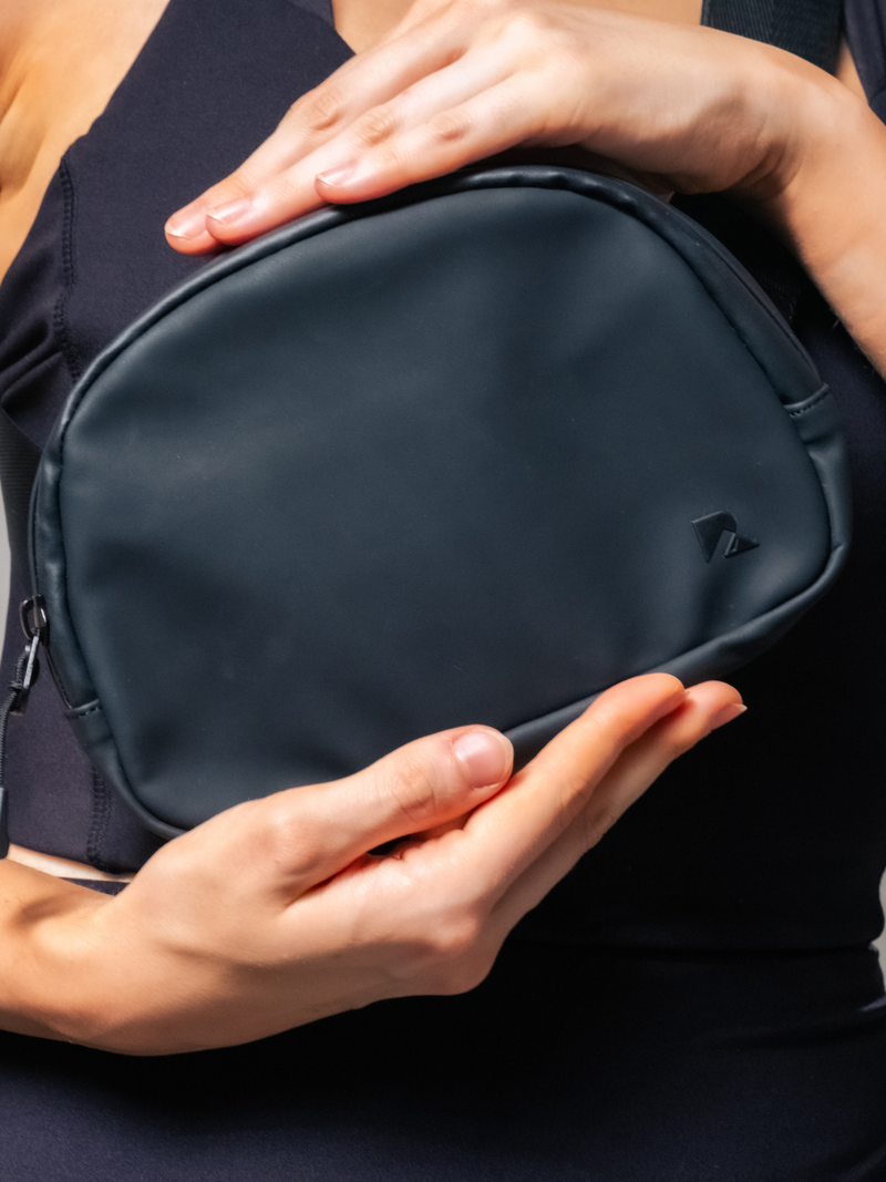 Load image into Gallery viewer, Runner's Athletics - LuxeGo Bag