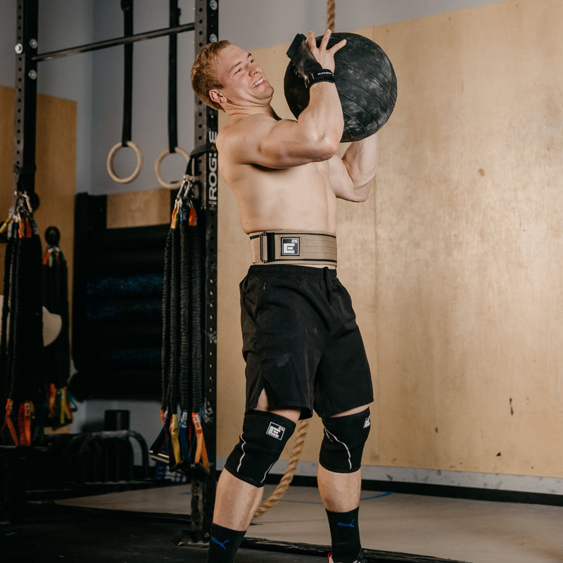 Load image into Gallery viewer, Element 26 - Self Locking Weightlifting Belt