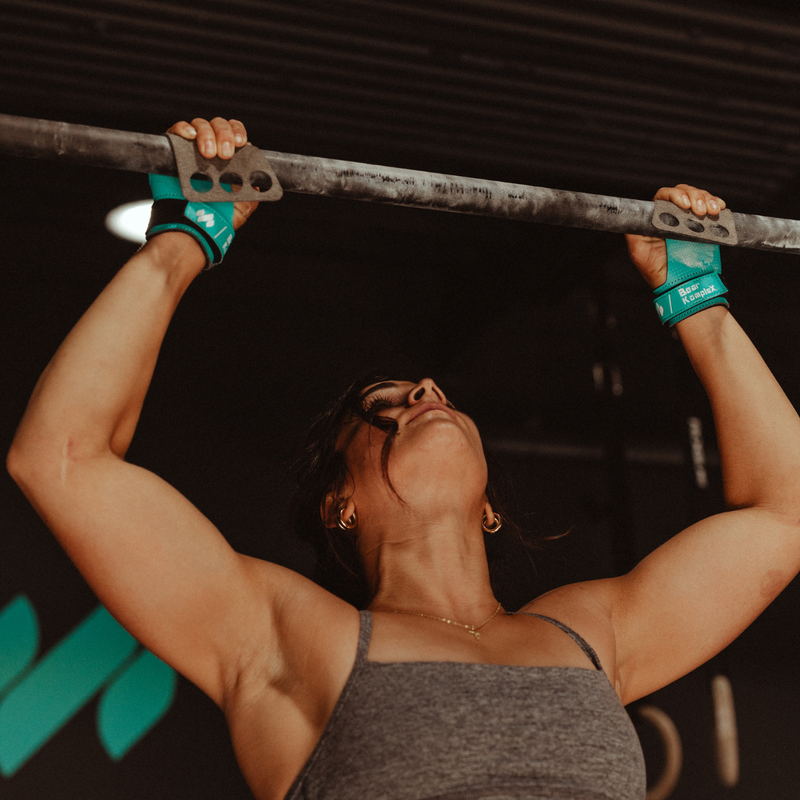 Load image into Gallery viewer, Bear KompleX - Bear KompleX x Grown Strong Carbon Comp 3-Hole Hand Grips