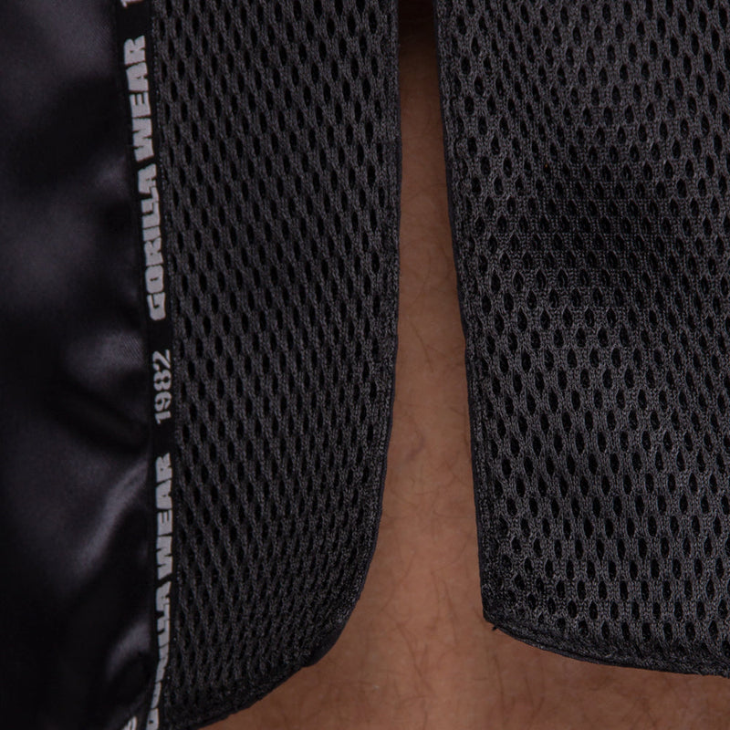 Load image into Gallery viewer, Gorilla Wear - Murdo Muay Thai / Kickboxing Shorts - Black/Gray