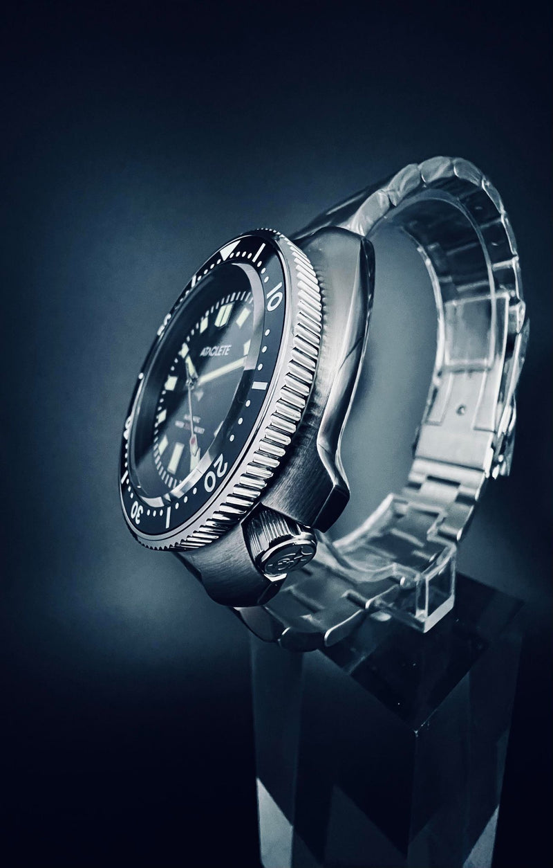 Load image into Gallery viewer, Ataclete - Ataclete Triton Dive Watch