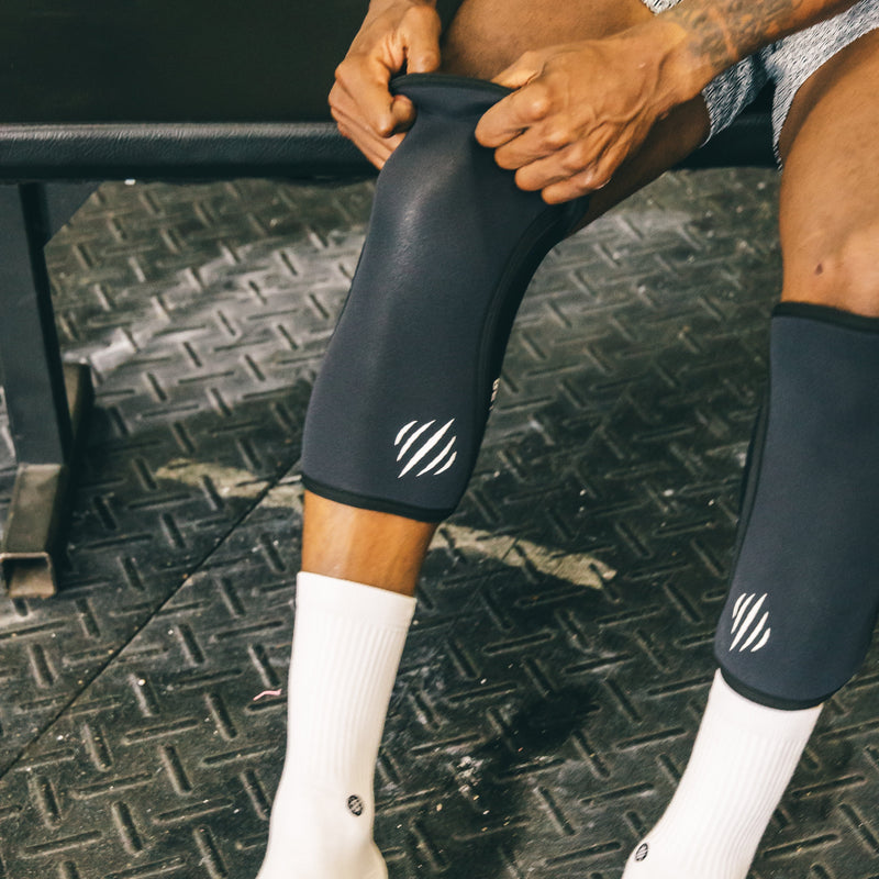 Load image into Gallery viewer, Bear KompleX - Knee Sleeves - Black