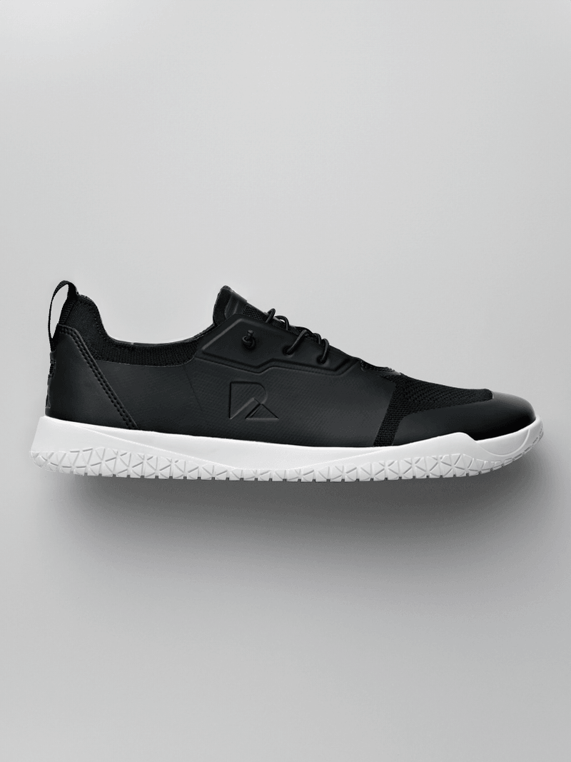 Load image into Gallery viewer, Runner's Athletics - Legend Hybrid Barefoot Trainer Black