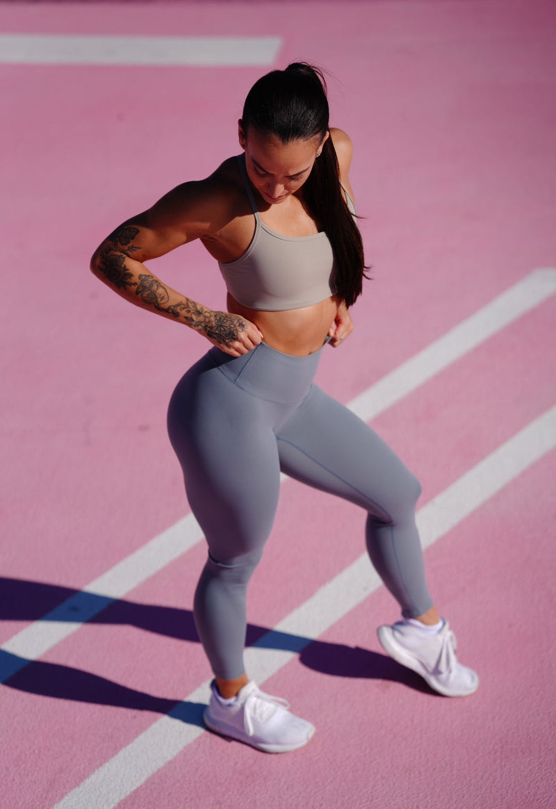 Load image into Gallery viewer, Peachy Athletic - Aeris Sports Bra (Light Support)