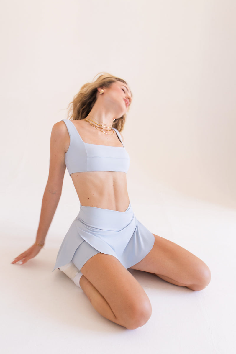 Load image into Gallery viewer, Runner's Athletics - Hot Girl Bandage Push-Up Sports Bra in LuxeForm (Baby Blue)