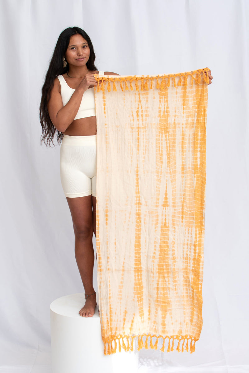 Load image into Gallery viewer, Oko Living - Naturally Dyed Herbal Yoga Towels