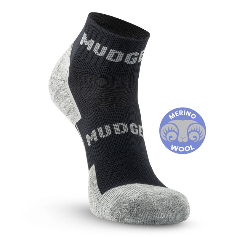 Load image into Gallery viewer, MudGear - Quarter Crew Merino Wool Socks (Black/Gray, 1 Pair)