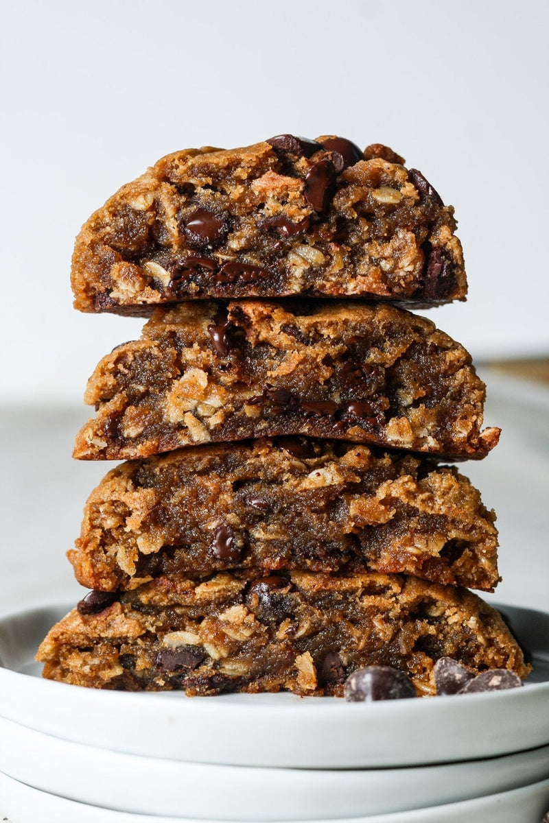 Load image into Gallery viewer, Sweet Addison's - Oatmeal Chocolate Chip Cookies