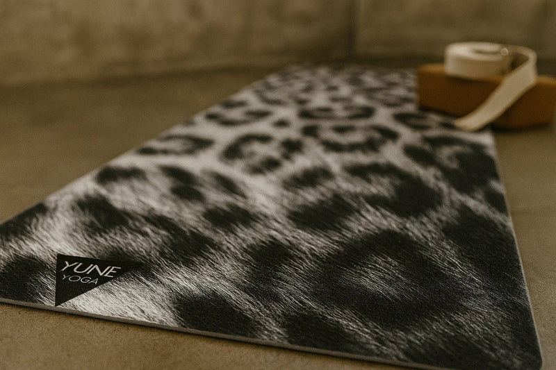 Load image into Gallery viewer, Yune Yoga - Snow Leopard Print Sustainable Yoga Mat – Ultra Grip + Eco PER | Yune