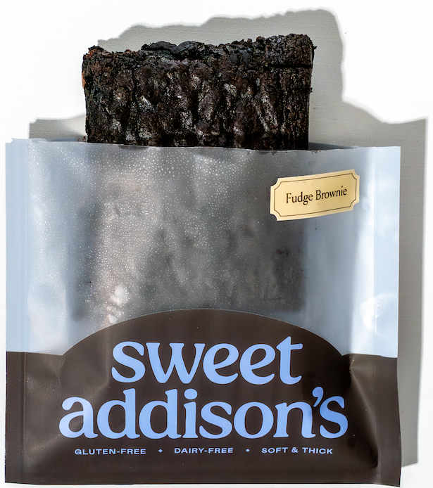 Load image into Gallery viewer, Sweet Addison's - Fudge Brownies