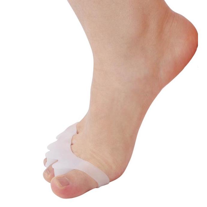 Load image into Gallery viewer, Slant Board Guy - Toe Separators