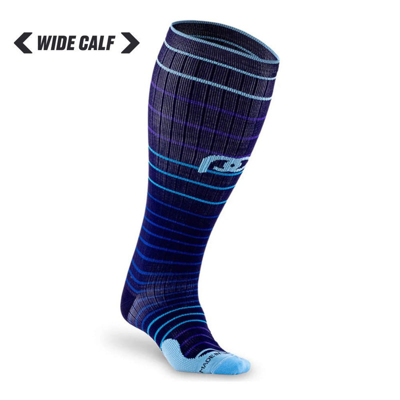 Load image into Gallery viewer, Pro Compression - Marathon Wide-Calf, Navy Blue Lines