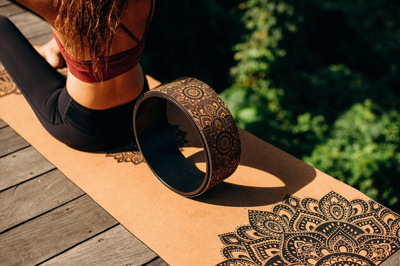 Load image into Gallery viewer, Yoga Design Lab - Yoga Wheel Cork Mandala Black