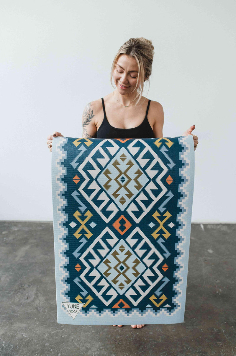 Load image into Gallery viewer, Yune Yoga - Yoga Mat | 6mm Thick | Blue | Non-Slip | Eco Friendly | Yune Yoga | Moab River