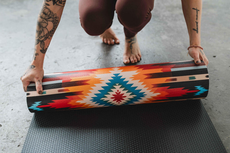 Load image into Gallery viewer, Yune Yoga - Fox Trail Yoga Mat – 6 mm Extra Thick, Double-Sided Non-Slip, Eco-Friendly PER with Multi-Color Striped Design | Yune Yoga