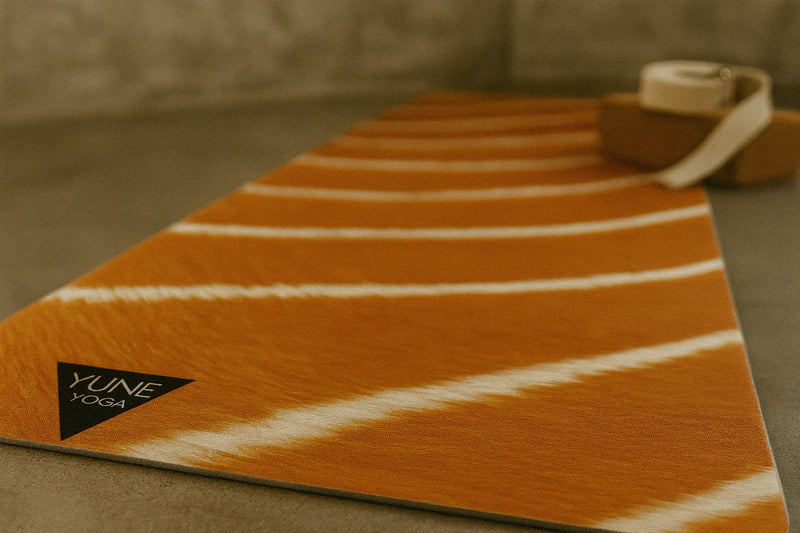 Load image into Gallery viewer, Yune Yoga - Bongo Jungle-Inspired Eco Yoga Mat – Wild Rhythm, Soft Cushion | Yune