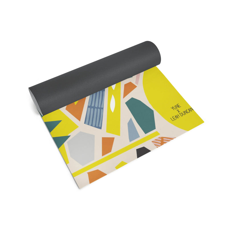 Load image into Gallery viewer, Yune Yoga - Leah Duncan Bird Yoga Mat – 6mm Eco-Friendly, Artistic Non-Slip Mat for All Yoga Styles
