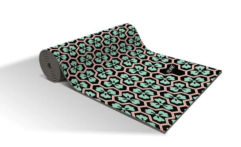 Load image into Gallery viewer, Yune Yoga - Crow Trekk Travel Yoga Mat