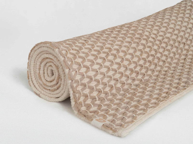 Load image into Gallery viewer, Oko Living - Diamond Yoga Mat - Clay & Cream 7mm