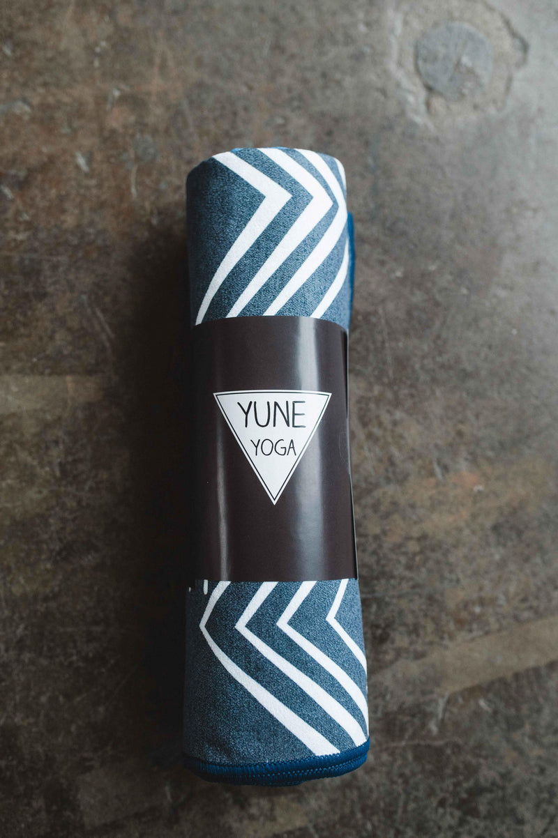 Load image into Gallery viewer, Yune Yoga - Yoga Towel | Non Slip Silicon Nubs | Absorbent Microfiber | Blue | Yune Yoga | The Diamond