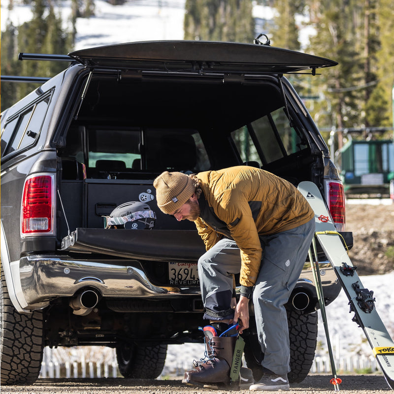 Load image into Gallery viewer, Outdoor Tech - ChipsUltra 2.0 - True Wireless Snow Helmet Audio