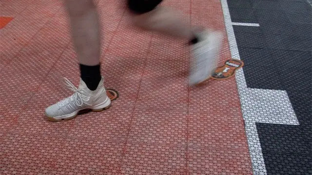 Load image into Gallery viewer, HoopsKing - HoopsKing Basketball Footwork Training Mat Steps