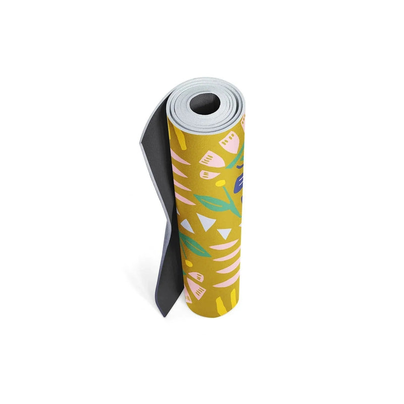 Load image into Gallery viewer, Yune Yoga - Leah Hasma Trekk Travel Yoga Mat