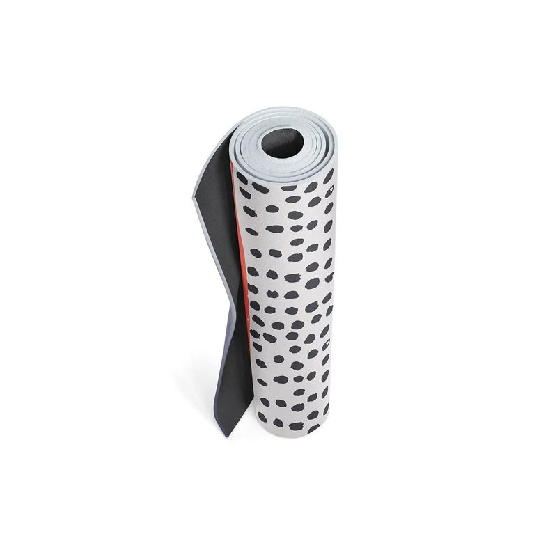 Load image into Gallery viewer, Yune Yoga - Leo Trekk Travel Yoga Mat