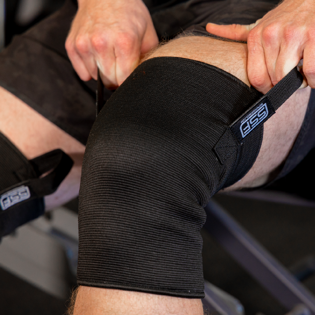 Load image into Gallery viewer, Serious Steel Fitness - Knee Sleeves (3-Ply Pull Tab / Easy on and off)