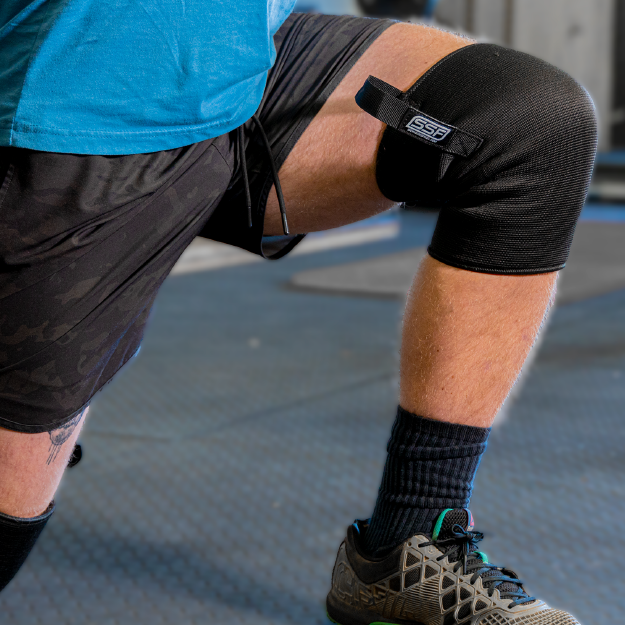 Load image into Gallery viewer, Serious Steel Fitness - Knee Sleeves (3-Ply Pull Tab / Easy on and off)