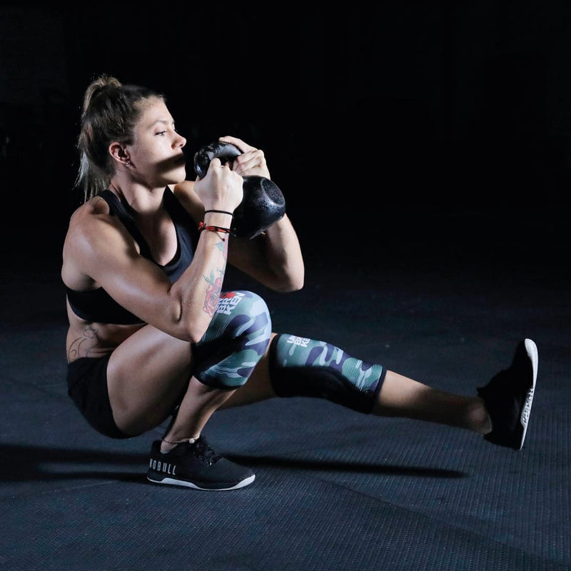 Load image into Gallery viewer, Unbrockenshop - Reversible Knee Sleeves Camo