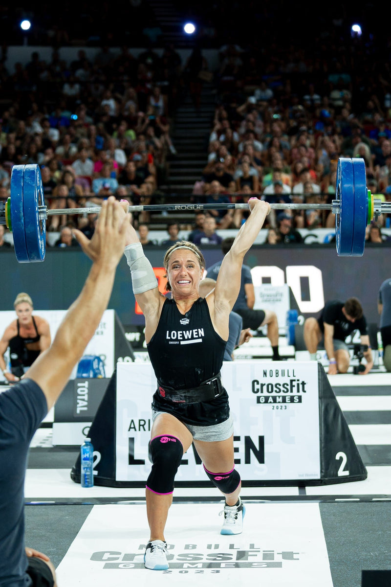 Load image into Gallery viewer, Unbrockenshop - Arielle Loewen signature belt Black