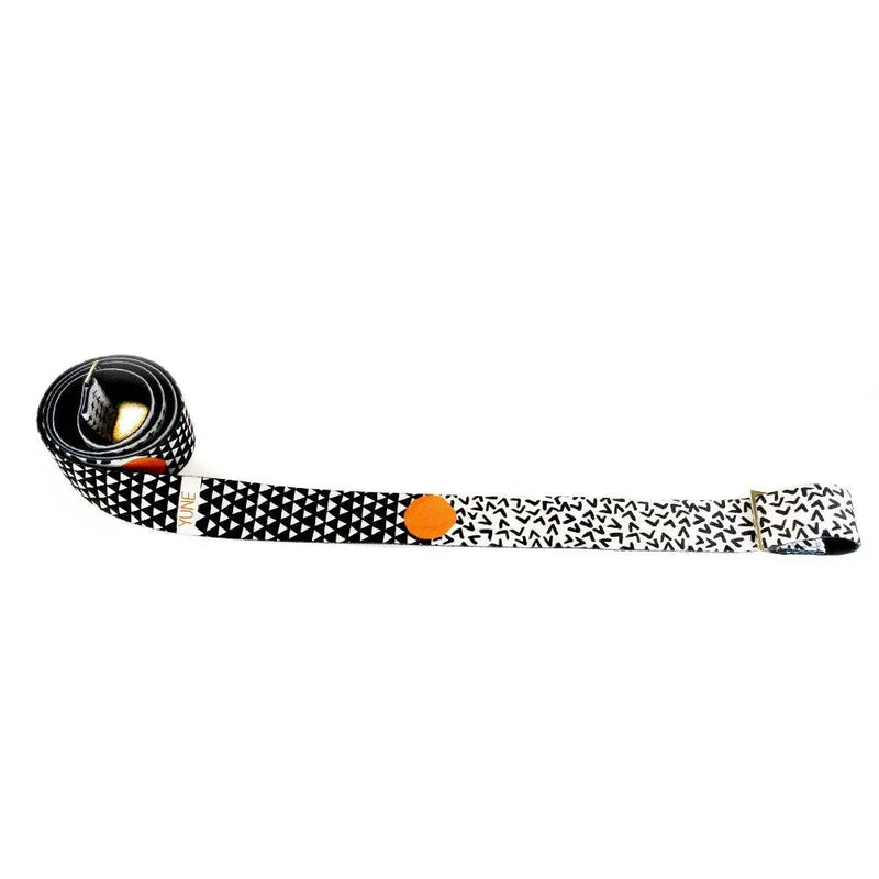 Load image into Gallery viewer, Yune Yoga - Bowie Yoga Strap – White Stretching Strap w/ Metal Buckles | Yune Yoga