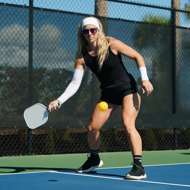 Load image into Gallery viewer, Elite Athletic Gear - White Wrist Support Sleeves