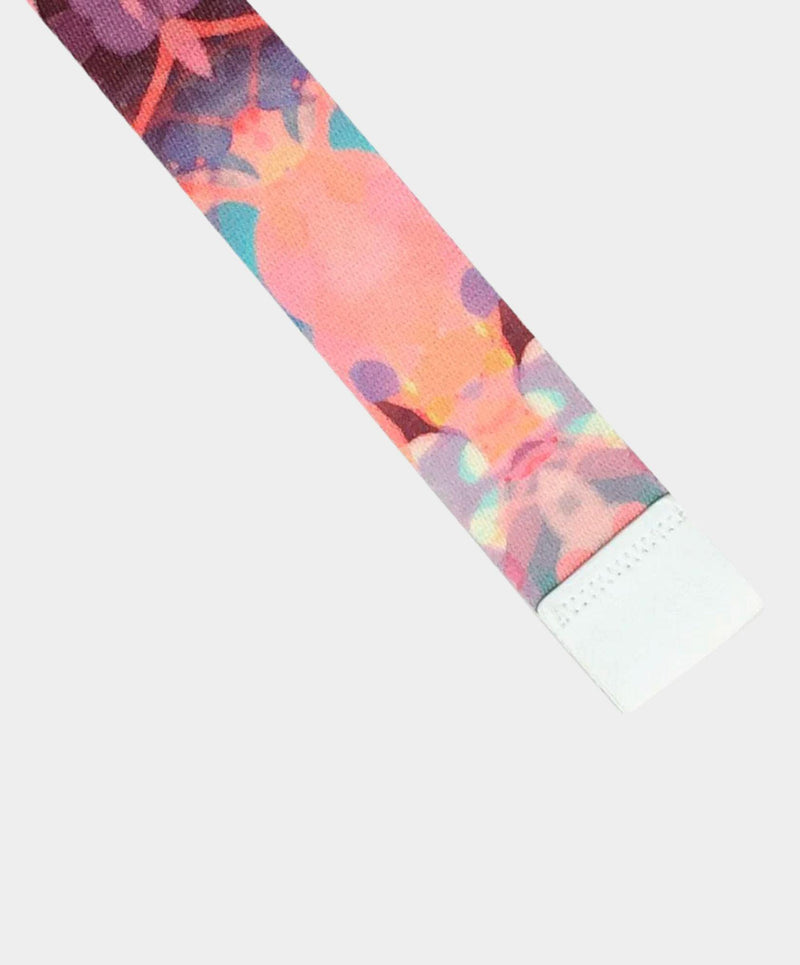 Load image into Gallery viewer, Yoga Design Lab - Yoga Strap - Best For Stretching, Pilates, Physical Therapy