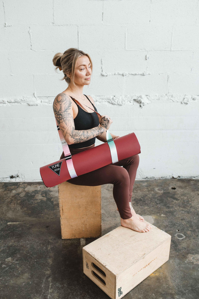 Load image into Gallery viewer, Yune Yoga - Helena Yoga Strap – Rainbow Stretching Strap w/ Metal Buckles | Yune Yoga