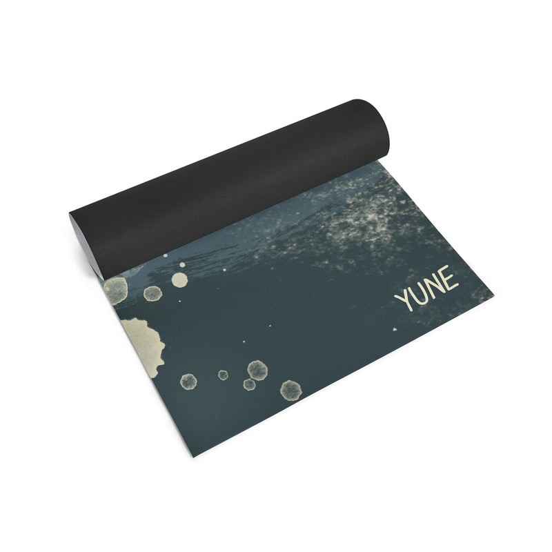 Load image into Gallery viewer, Yune Yoga - Zebes Trekk Travel Mat