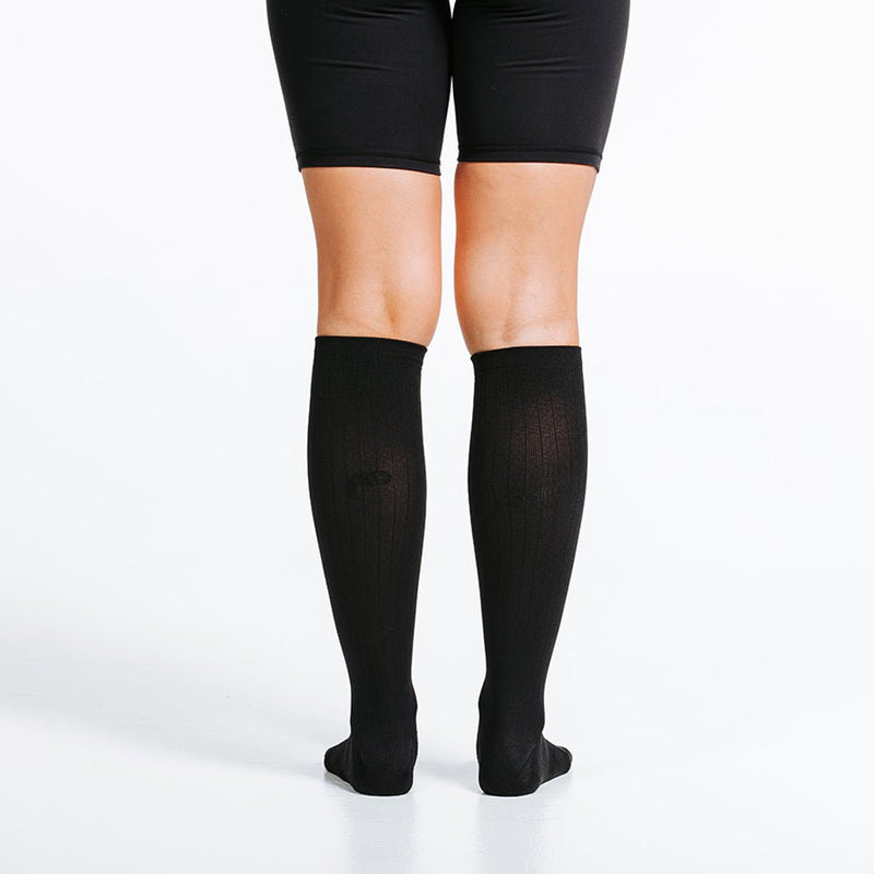 Load image into Gallery viewer, Pro Compression - Marathon, Black on Black
