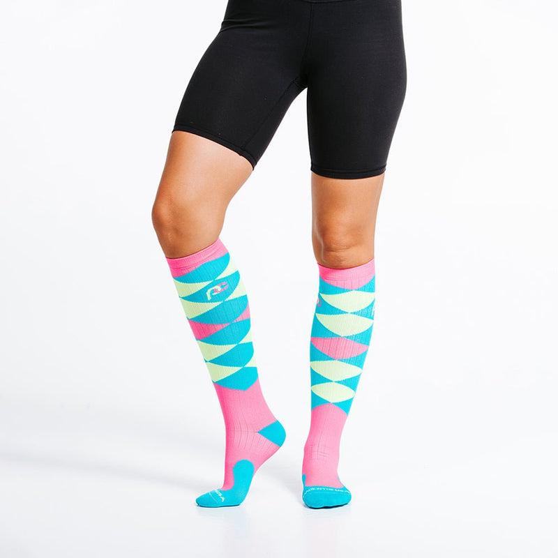 Load image into Gallery viewer, Pro Compression - Marathon, Derby Argyle
