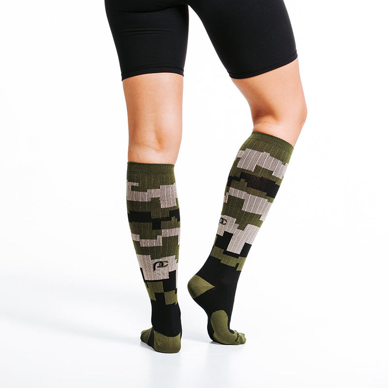 Load image into Gallery viewer, Marathon, Green Camo
