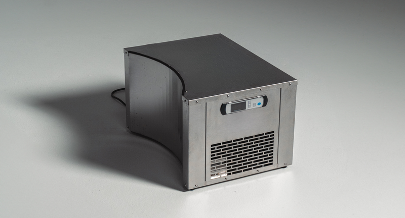 Load image into Gallery viewer, Pro Curve Chiller
