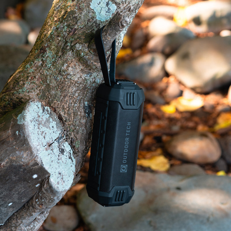 Load image into Gallery viewer, Bullfrog Rugged Bluetooth Speaker
