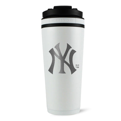 Ice Shaker - Officially Licensed New York Yankees 26oz Ice Shaker - White