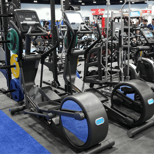 Muscle D Fitness - Commercial Elliptical Trainer - Touch Screen - Cardio - Cross Trainer