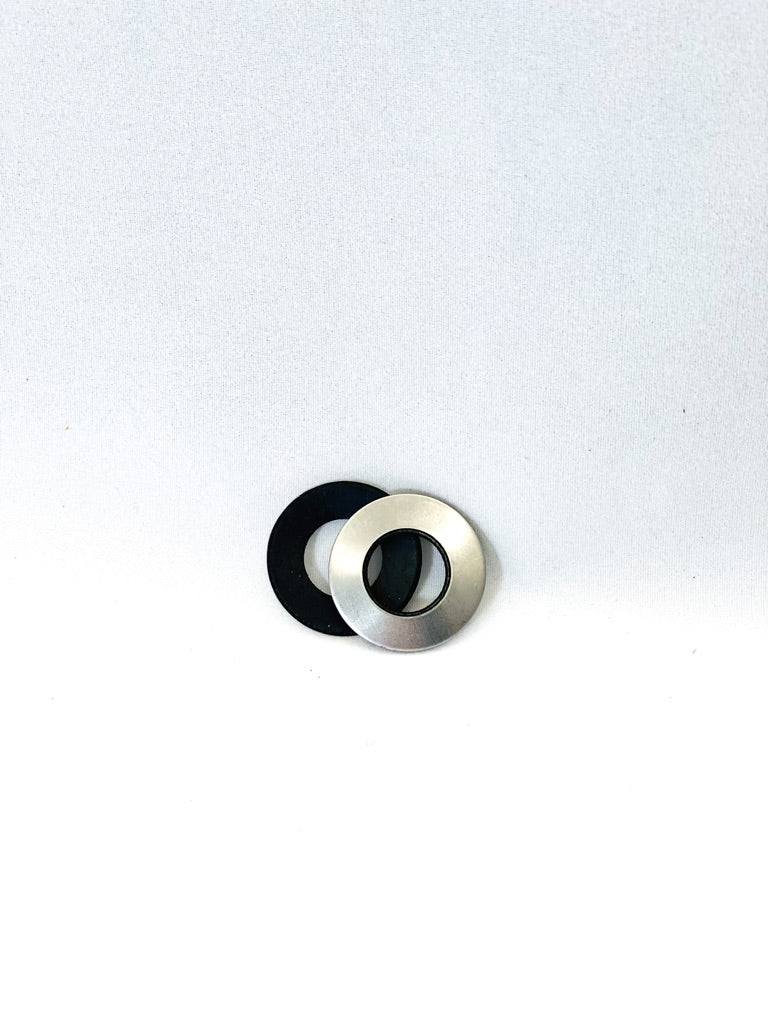 Load image into Gallery viewer, Bear Post Washers
