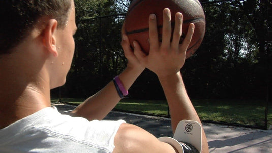 HoopsKing - Bulls Eye Basketball Shooting Aid - Agility Equipment