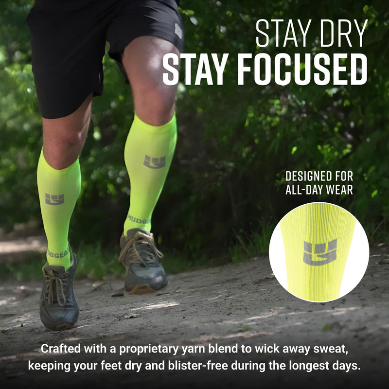 Load image into Gallery viewer, Mudgear - Tall compression socks (neon yellow)
