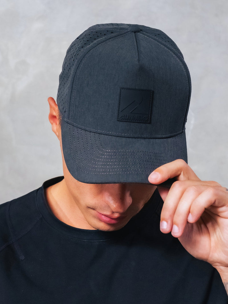 Load image into Gallery viewer, Runner&#39;s Athletics - Vintage Grey Performance Hat
