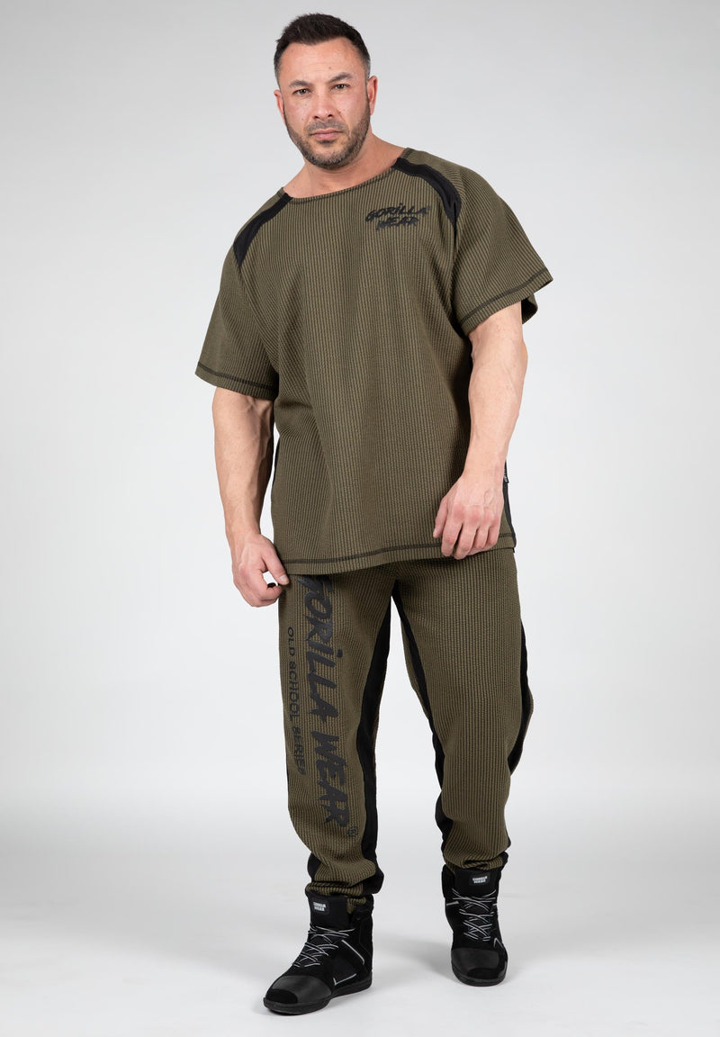 Load image into Gallery viewer, Augustine Old School Workout Top - Army Green

