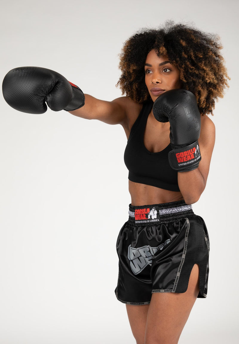 Load image into Gallery viewer, Gorilla Wear - Piru Muay Thai Shorts - Black
